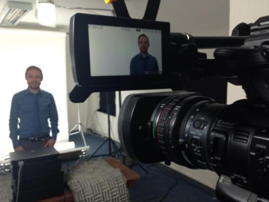 Social Media lecturer Cian Corbett filming a Twitter lecture for the Digital Marketing Institute